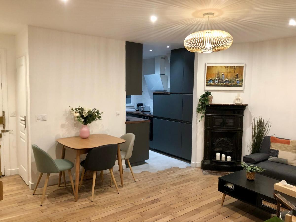 Rare Appartement D'Architecte En Haut De Montmartre Париж Екстериор снимка