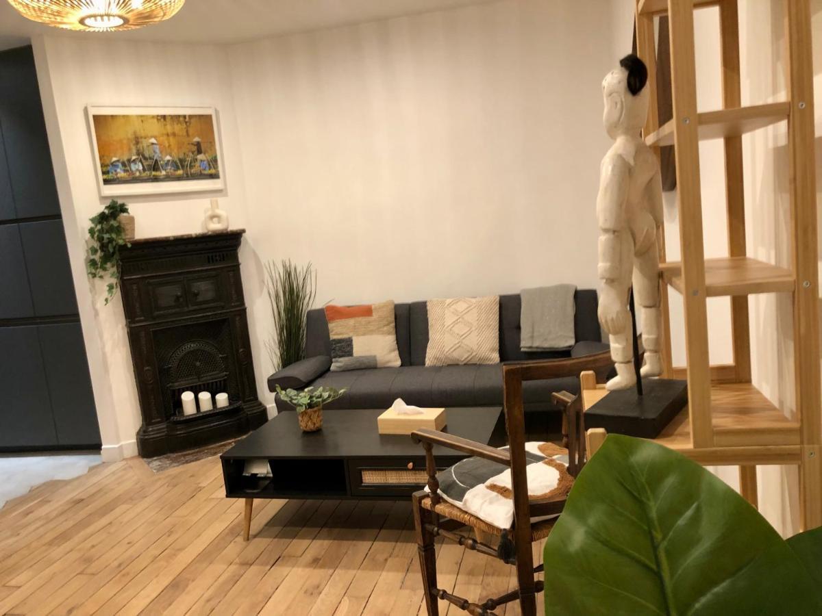 Rare Appartement D'Architecte En Haut De Montmartre Париж Екстериор снимка